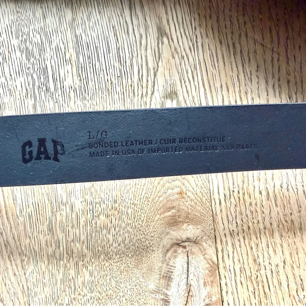 GAP Boys Black Leather Belt w/ Silver Buckle- L - Picture 3 of 8